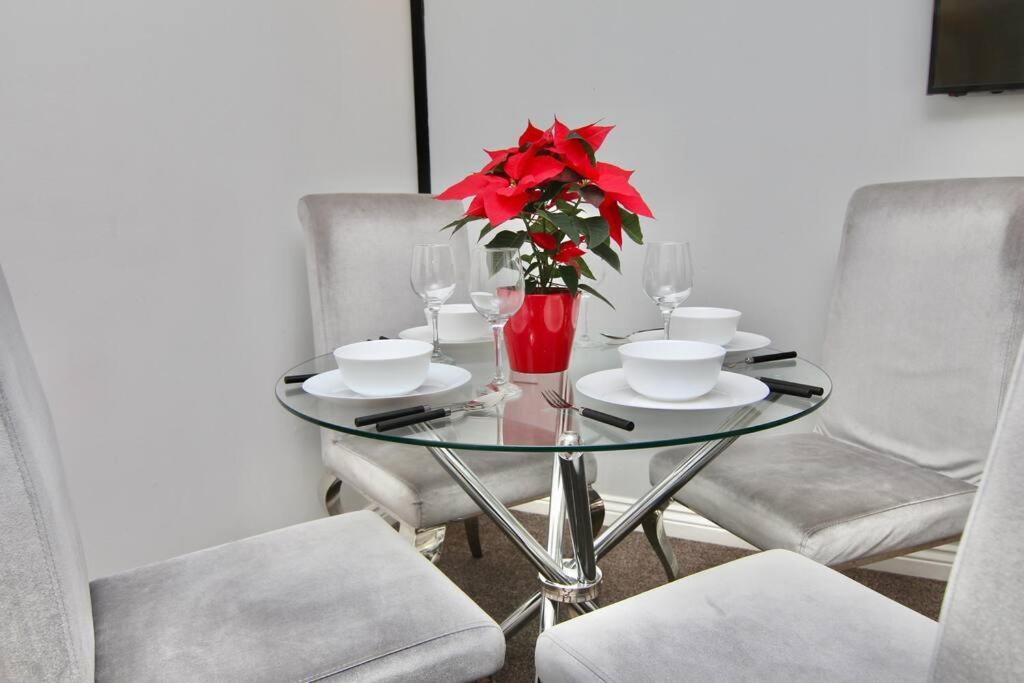 Daimler House - Cosy Home Near Coventry City Centre Ngoại thất bức ảnh